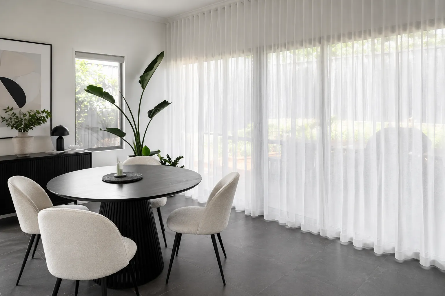 How to Choose Curtain Fabric in Dubai — The Climate Guide