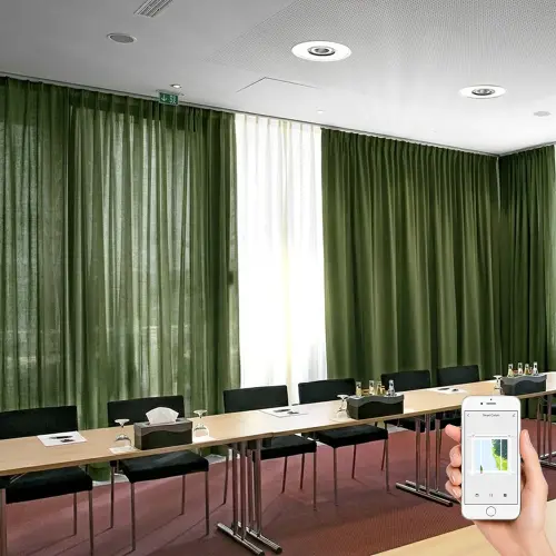 Minimalist Office Curt Dubai